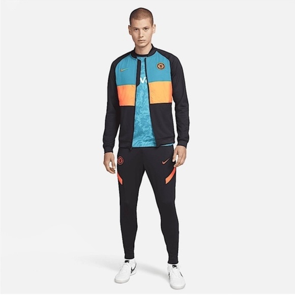 NIKE X CHELSEA 2021/22 MEN'S 196 UEFA CHAMPIONS LEAGUE JACKET - Picture 10 of 10